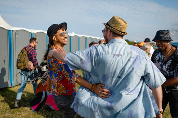 Best Luxury portable toilet rental  in Utica, IN